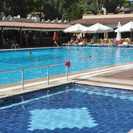 אתר נופש Pigale Family Club 3*
