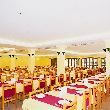 Pigale Family Club منتجع