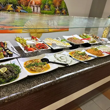 Pigale Family Club 3* Кушадасы