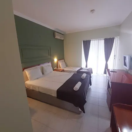 Pigale Family Club 3*