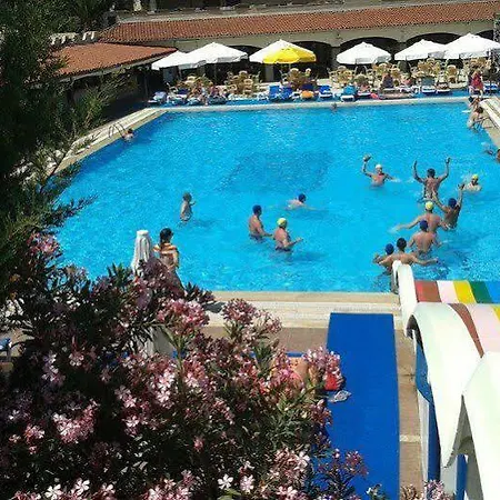 Pigale Family Club Курортный комплекс 3*