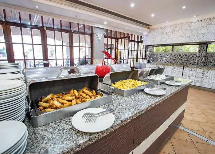 Pigale Family Club 3* Kusadası