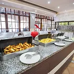 Pigale Family Club 3* Kusadasi